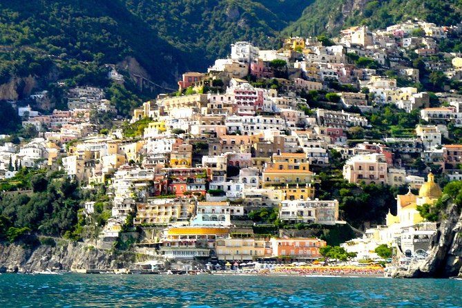 Private Day Trip from Rome to Amalfi Coast and Ruins of Pompeii