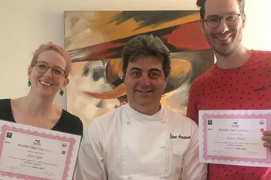 Cook, discover sights, taste food & wine with a chef in Syracuse
