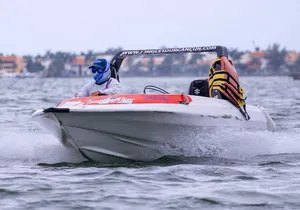 Magic Night Boat Dinner with Show & Speedboat Experience at Cancun (1 day tour)