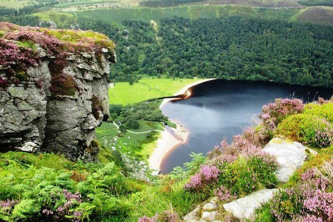 Tour Wicklow Mountains National Park in a limo with private guide