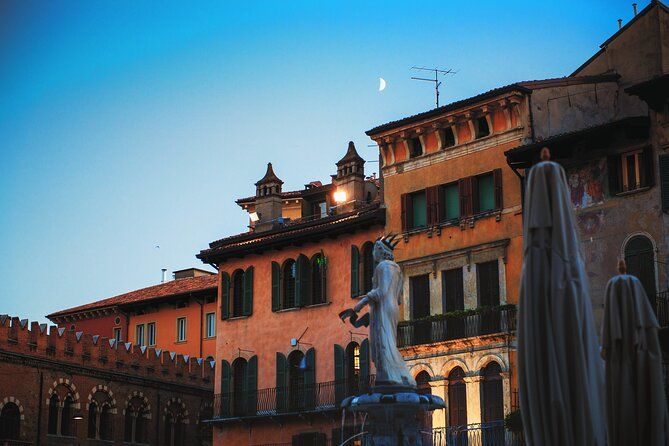 Verona Highlights with Local: Walking Tour Juliet's House Tickets