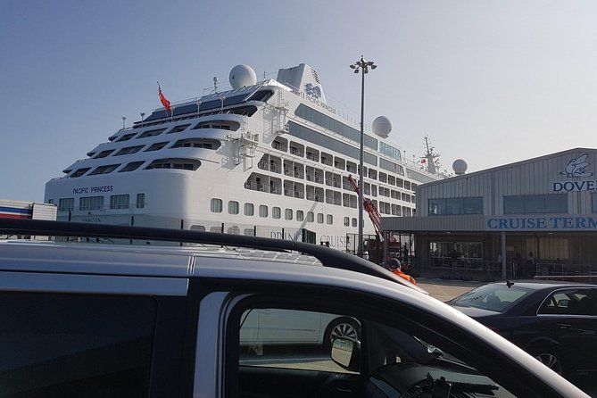 Private Luxury Transportation: London Hotel to Dover with Stopover Leeds Castle