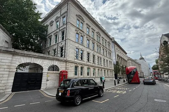 Private London 3 hour Sherlock Locations Tour by Black Taxi