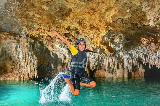 Discover the magnificent “Secret River” of the Riviera Maya. Transport included