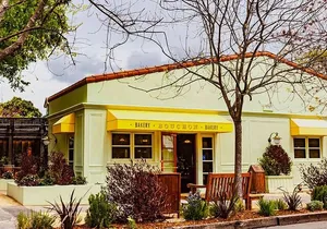 Private Yountville Art Walk Tour