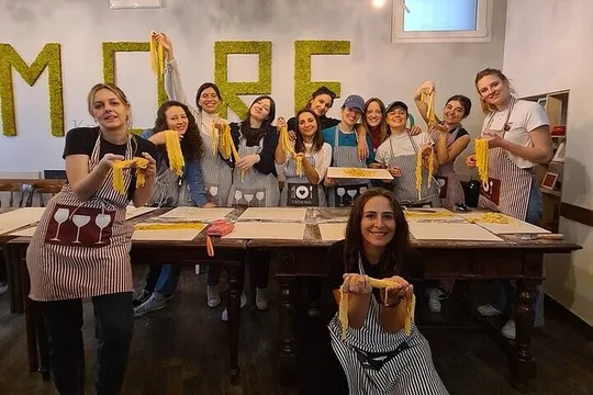 Rome Cooking Class: Make Pasta & Tiramisu near the Spanish Steps