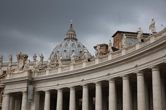 Excursion from Civitavecchia to Rome: Vatican, Colosseum, Roman Forum + Lunch