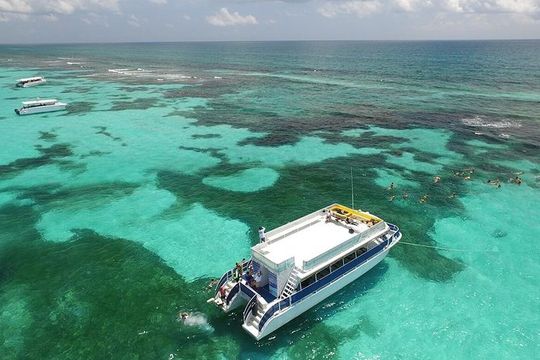 Excursion Isla Contoy & Isla Mujeres from Cancun