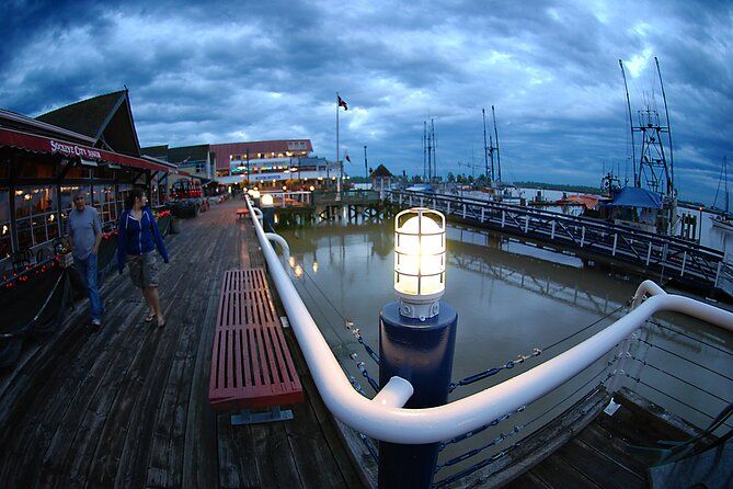 Private Guided Photogenic City Tour in Greater Vancouver