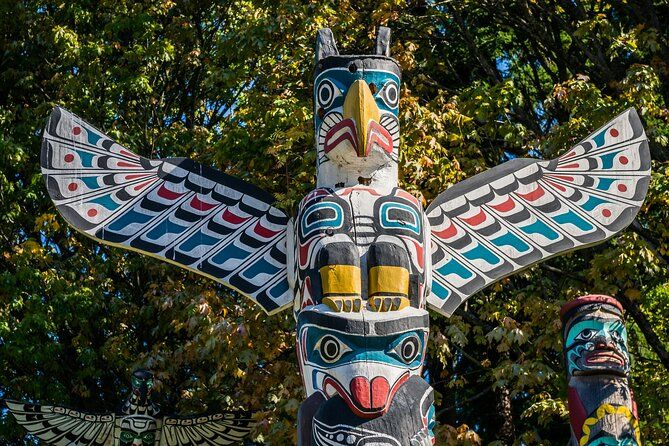Vancouver City Highlights - Private Tour up to 14 guests