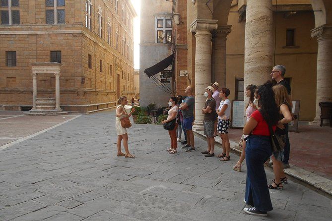 Private Guided Tour of Pienza on Foot
