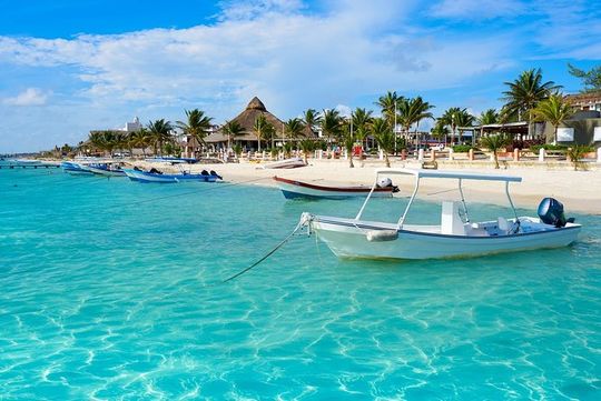 Snorkel in the turquoise Caribbean Sea in Puerto Morelos. Transport included