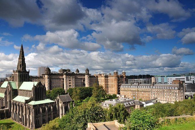 Glasgow Private Walking Tour with a Local