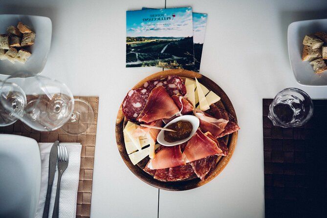 Tuscany Organic Wine Tour at a Family-Run Winery