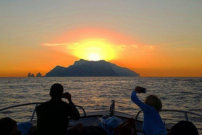 Sunset Boat Tour from Sorrento