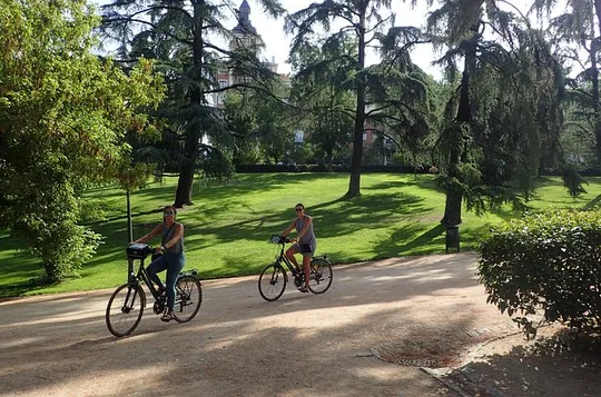 Madrid Parks & Riverside Bike Tour
