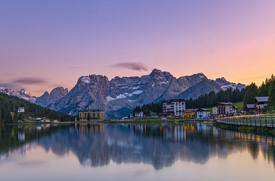 Dolomites Private Day Trip from Venice with Braies and Cortina