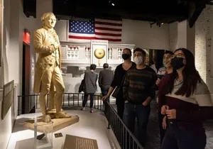 The Rise Museum and Best of Manhattan Tour