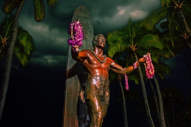 Waikiki Ghost Tour: Torches & Terrors