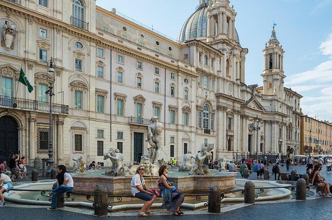 Rome city walking tour spanish steps Trevi Fountain Piazza Navona