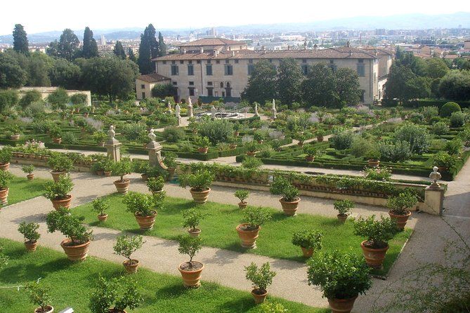 Private Tour of the Medici Family Villa in Florence