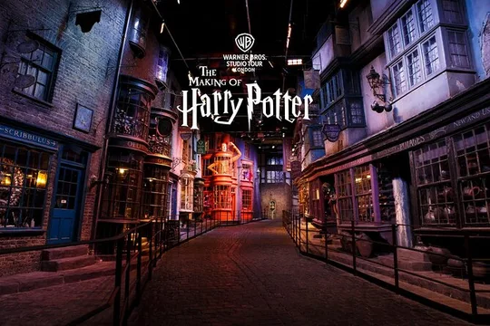 The Making of Harry Potter: Warner Bros. Studio Tour & Transfers