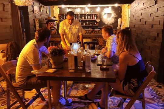 Authentic Artisanal Mezcal tasting in Cancun with appetizers.