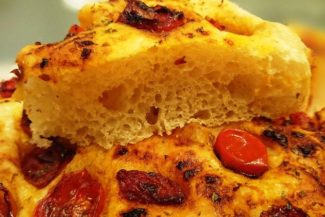 Private Tour: Altamura Walking Tour with Focaccia Tasting