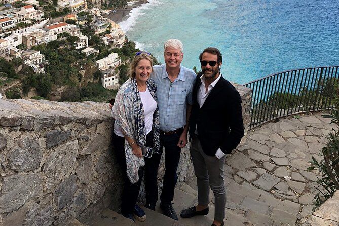 Private Luxury Minivan Full-Day Amalfi Coast Driving Tour