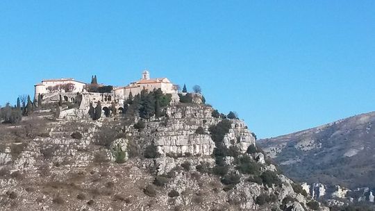 Cannes shore excursion with a private tour guide