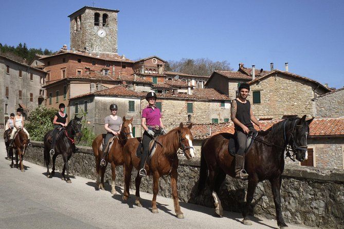 Half-Day Horseback Ride in Tuscany