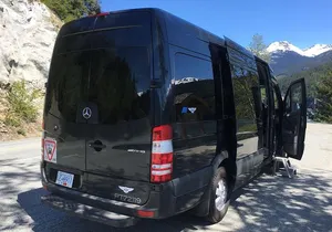 Vancouver Private Charter Tour with Experienced Local Guide