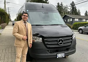 Vancouver and North Shore Grand City Tour with your luggage