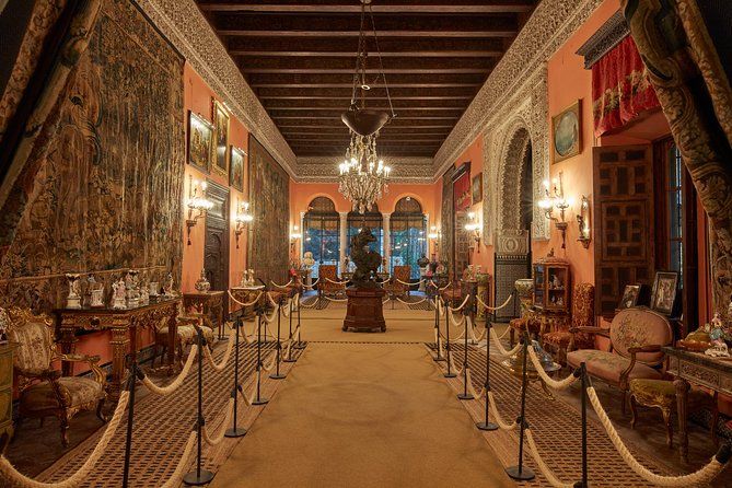 "Las Dueñas" Palace ticket + Audioguide