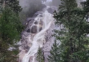 Vancouver, Squamish & Shannon fall Day Private Tour