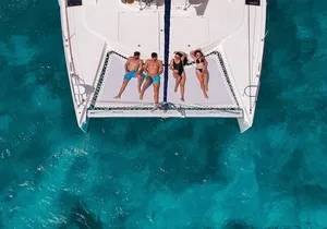 Cozumel Luxury Sailing & Snorkeling with Lunch and Open Bar Onboard