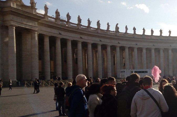 Rome: Vatican Early Bird Morning VIP tour