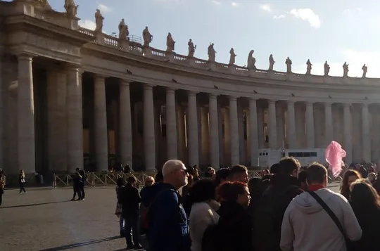 Rome: Vatican Early Bird Morning VIP tour