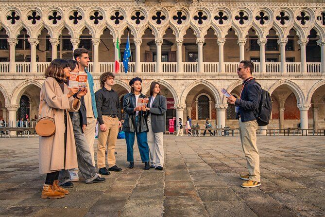Priority Access to Doge’s Palace: Guided Walking Tour in Venice