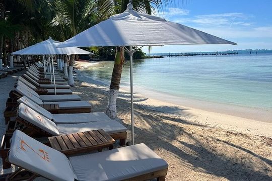 Open Bar and Exclusive Beach Club Isla Mujeres Catamaran Tour