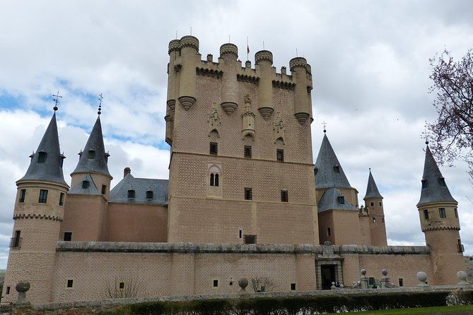 Segovia Guided Afternoon Tour from Madrid
