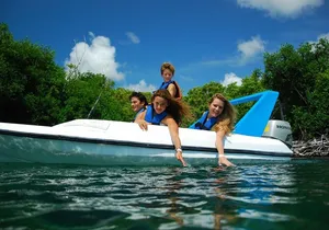 Speed ​​Boats through the Cancun Lagoon (Jungle Tour Couples)