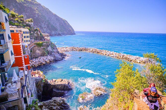 Cinque Terre hiking tour from La Spezia train station