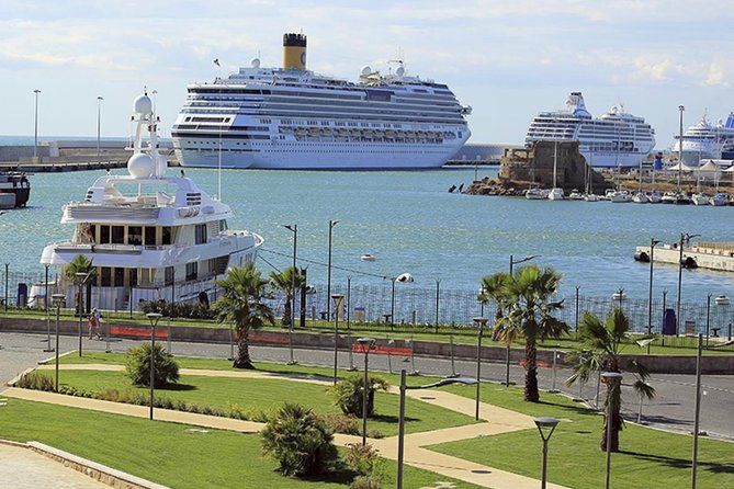 Transfer from Rome to Civitavecchia Port 1 - 2 passengers