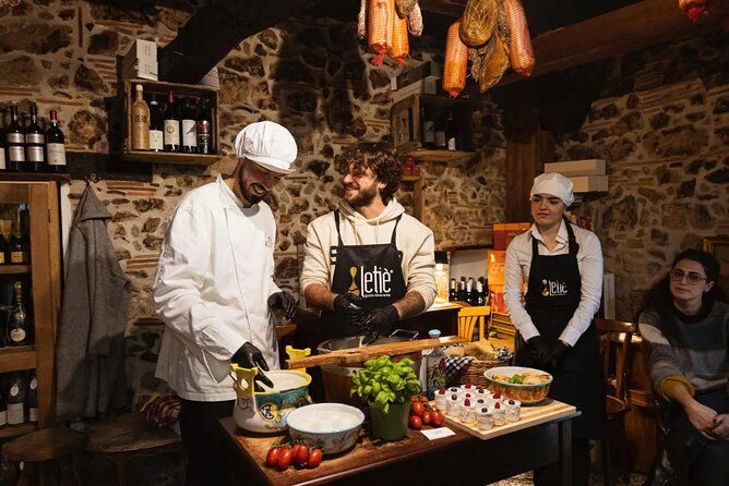 Mozzarella Making Class & Tasting in Vico Equense