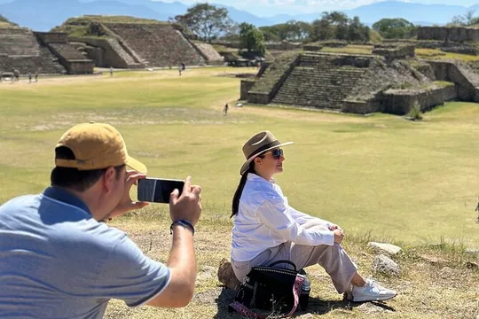 Oaxaca Conmigo Private Tours