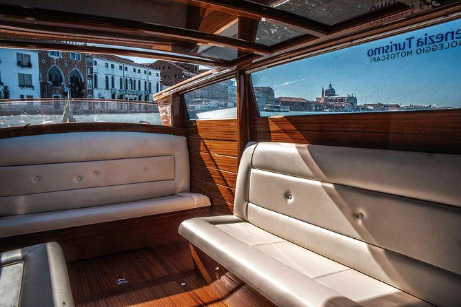 Venice Private Arrival Transfer by Water Taxi: Cruise Port to Central Venice