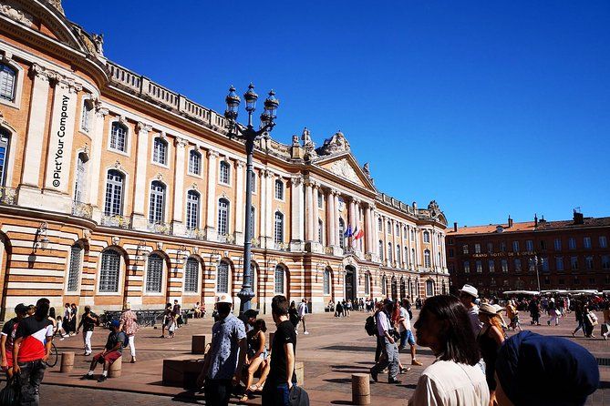 Toulouse: Private guided walking tour