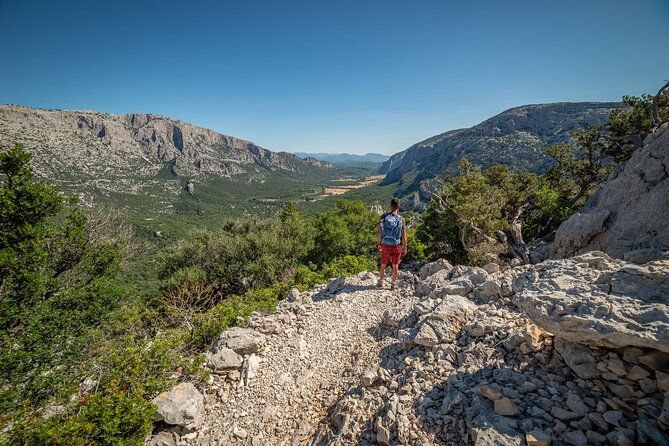 Tiscali mount guided hike