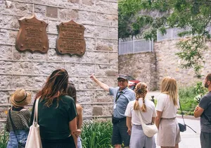 Old Quebec Classique Walking Tour with Funicular